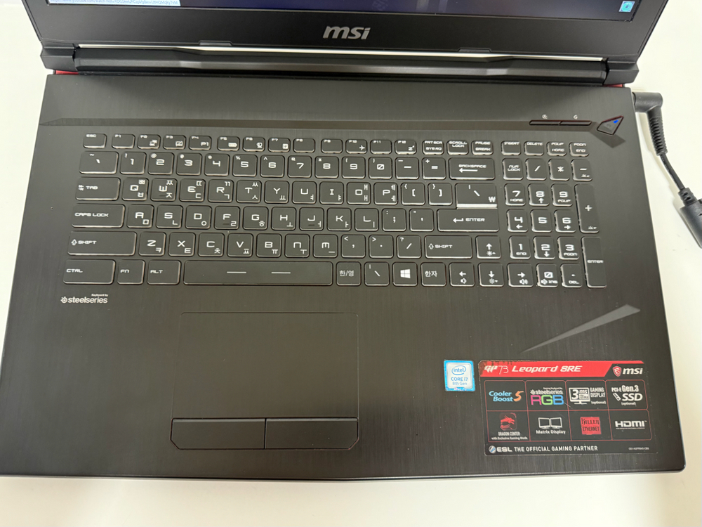 msi 게이밍 노트북 17인치(gp73 leopard 8re) 이미지