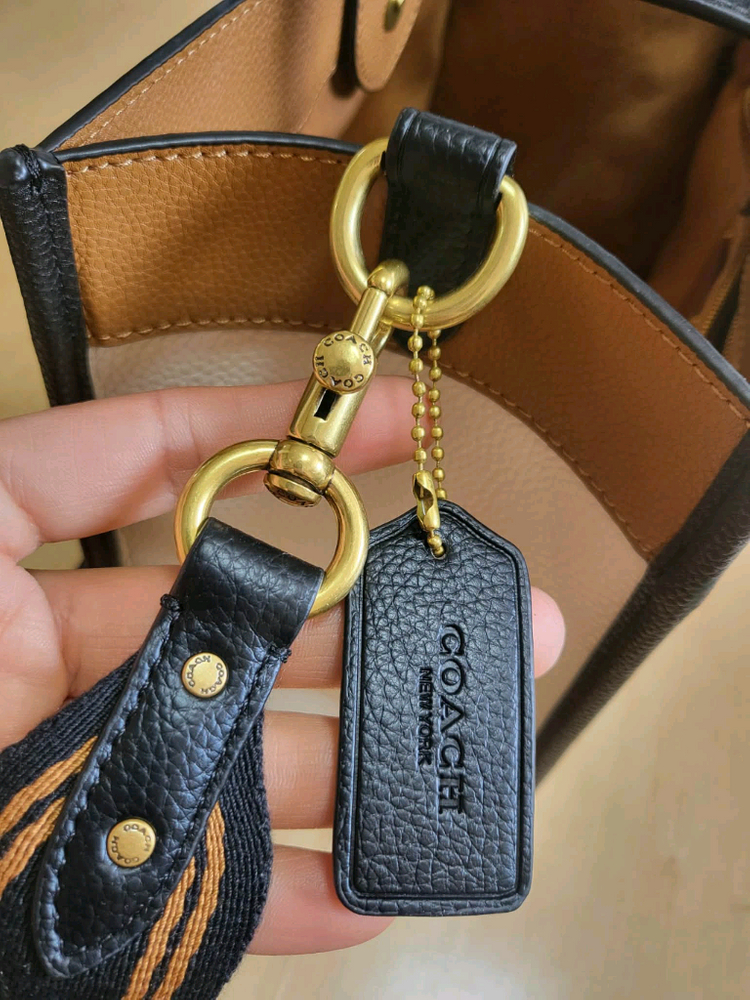 코치저품 미니 토트백 스몰 거의새것 2회사용 이미지