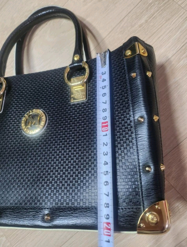 메트로시티 토트백 이미지