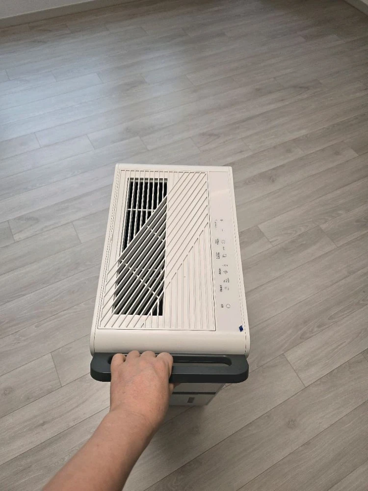 더케어 퓨어 드라이 청정 제습기 (LG전자 새제품) 현대 규밍 / 렌탈 입니다. 이미지