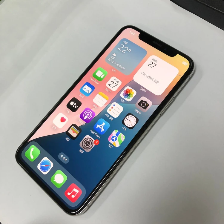 .아이폰XS 256GB 실버 특SS급 중고폰 배터리100% 기능정상 카메라정상 212863 이미지