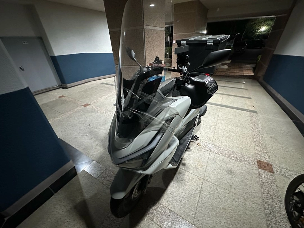 혼다 pcx125cc 9742km주행 2025년 7월식 이미지