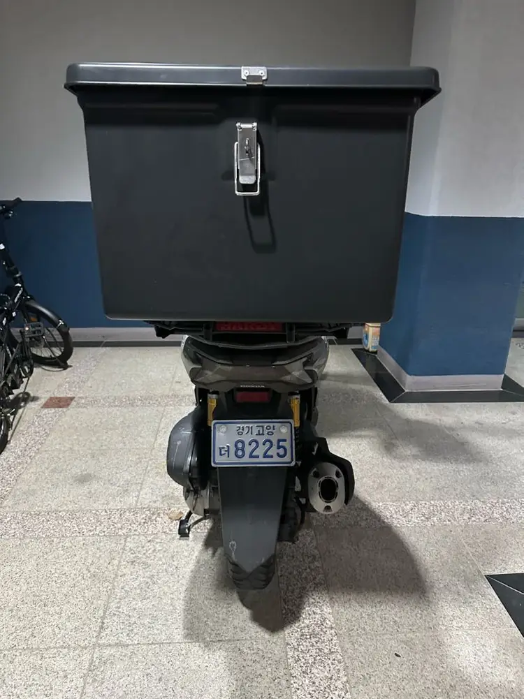 혼다 pcx125cc 9742km주행 2025년 7월식 이미지