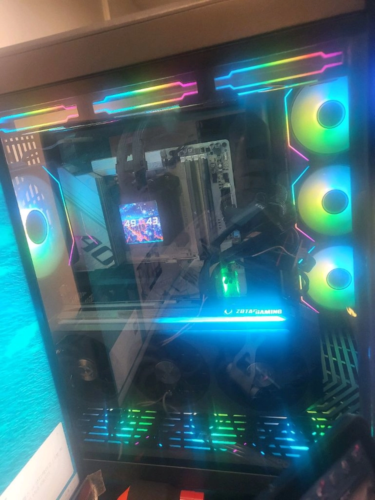 9800x3d 조탁 5080 팝니다 전라도 광주 이미지