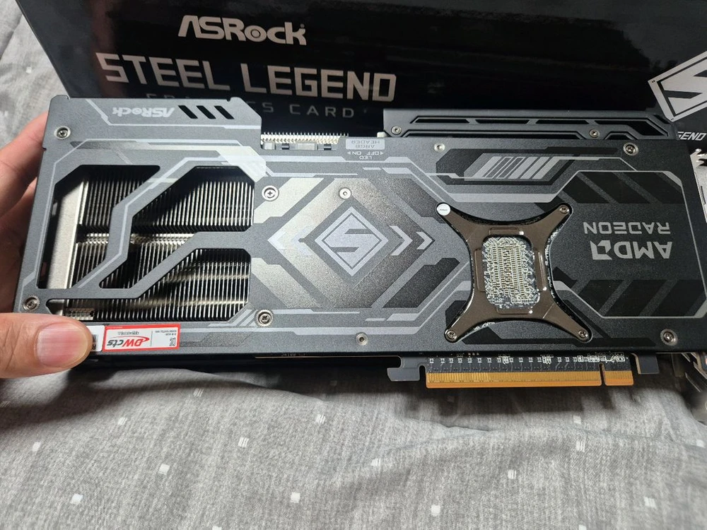 rx 9070xt 스틸레전드 이미지