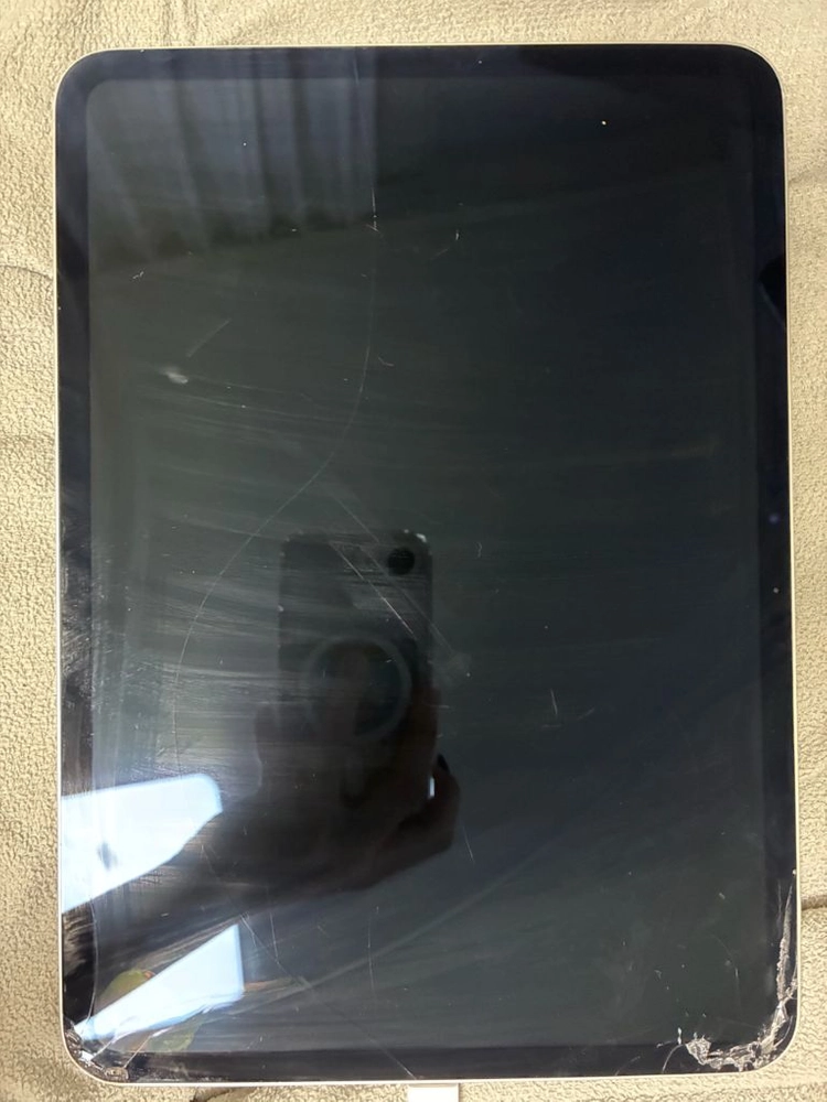 아이패드 프로 11인치 M4 256GB 애플케어/부품용 - 안심되는 중고거래