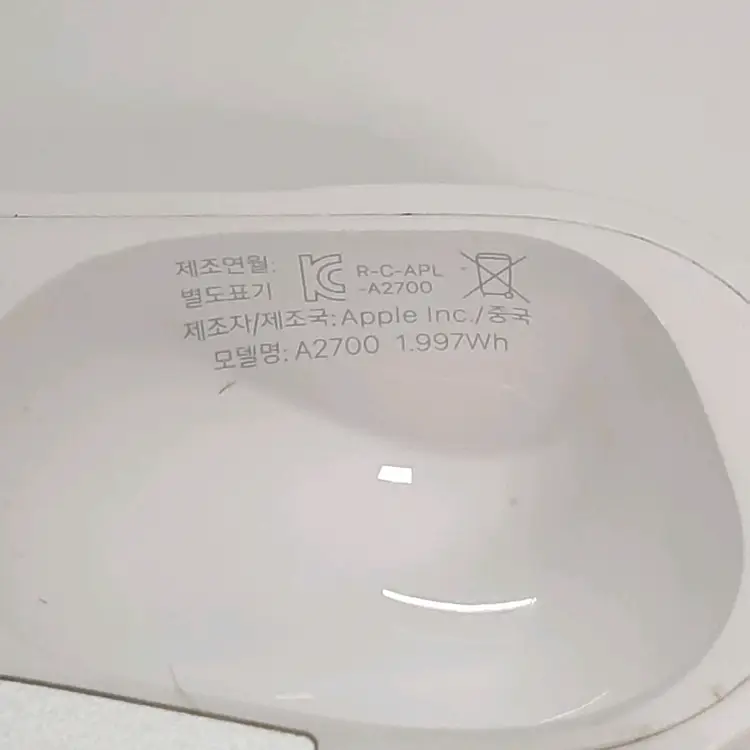 에어팟 프로2 본체 (A2700, 8핀) 이미지