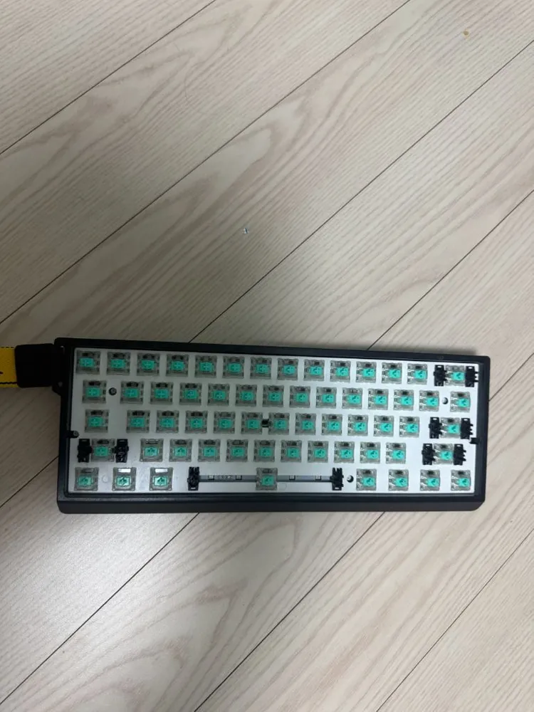 우팅 60HE+ 이미지