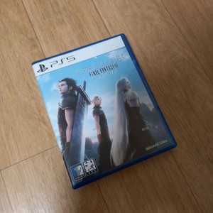PS5 파이널판타지7 크라이시스코어 리유니온 이미지