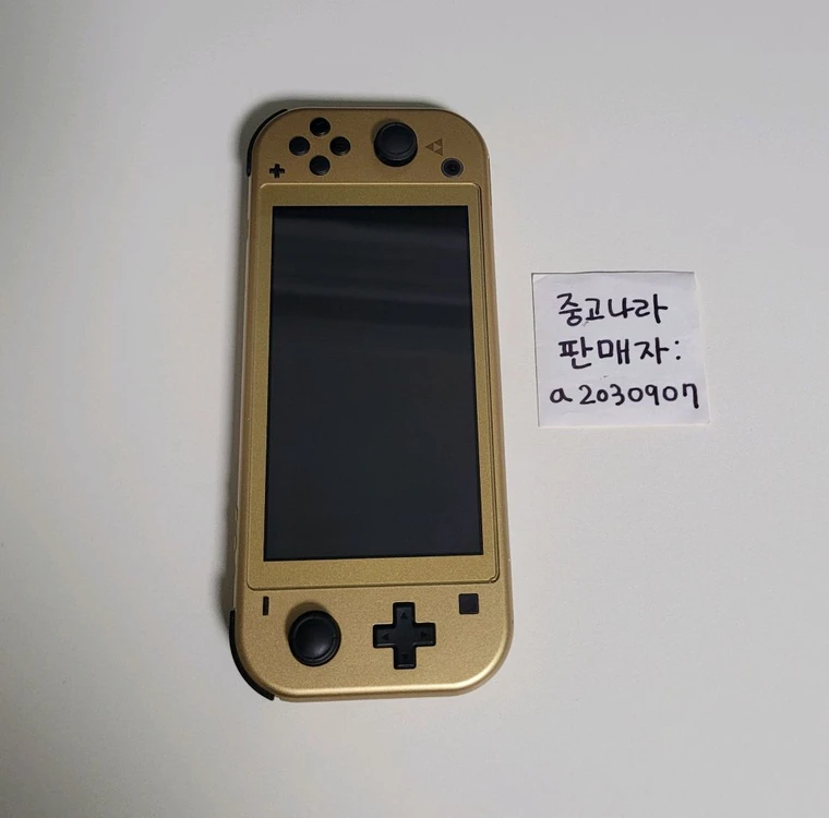 닌텐도 스위치 라이트 젤다의 전설 하이랄 에디션 스위치라이트 젤다 에디션 젤다에디션 이미지