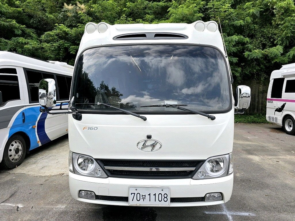 11.카운티4인승캠핑카(인산철600+태양광1200W+8만km)-전액할부됨 이미지
