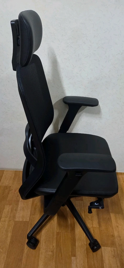 파트라 라보 코어 컴퓨터 사무용 학생 직장인 고시 수능 고급 의자 이미지