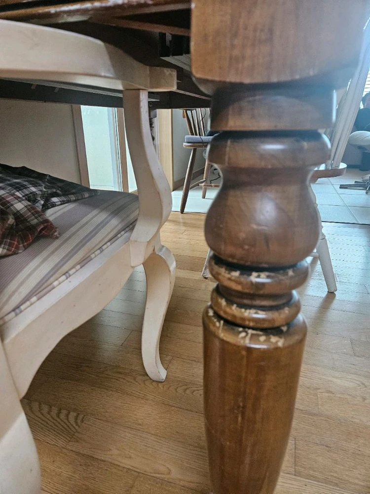 이튼알렌식탁 이미지