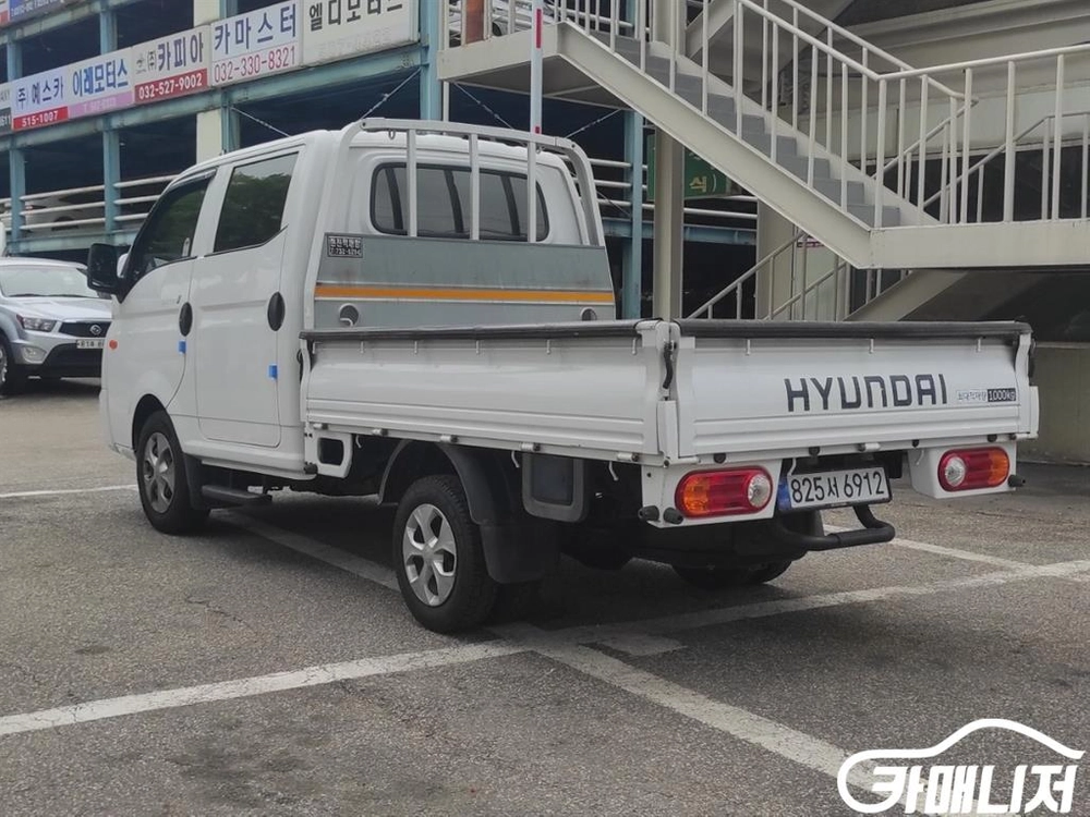 [소형화물][카고]포터2 (LPG2.5터보) 더블캡/초장축/2WD 스마트 (5인승 /1톤) 6월초특가 이미지