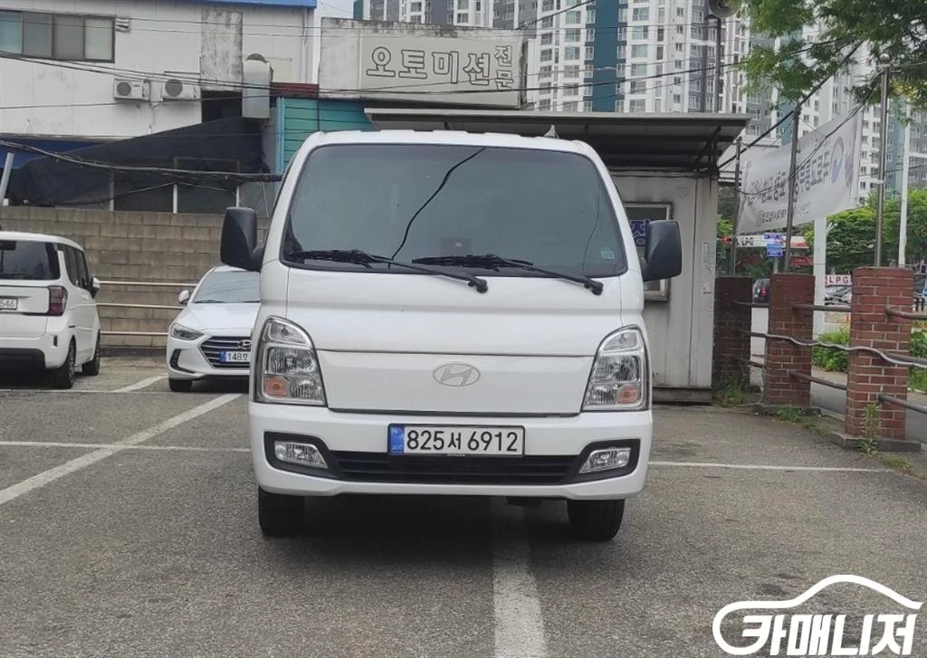 [소형화물][카고]포터2 (LPG2.5터보) 더블캡/초장축/2WD 스마트 (5인승 /1톤) 6월초특가 이미지