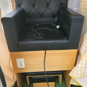 네일아트 페디 아트 의자 세트 판매합니다. 이미지