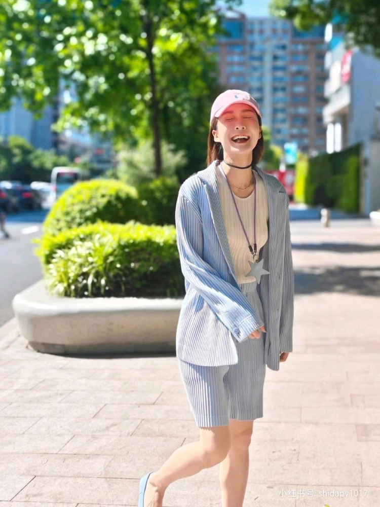 이세이미야케 옴므플리세 크롭자켓 이미지