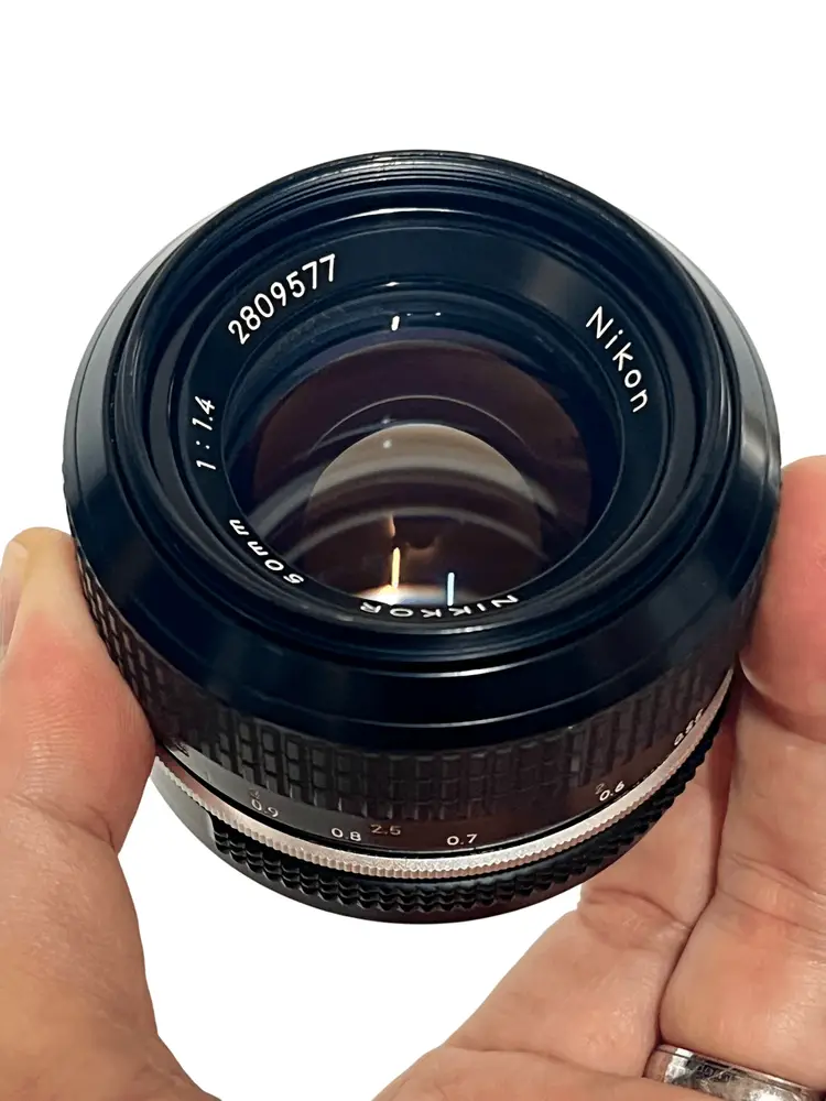 [작례]1976s 니콘 니코르 50mm f1.4 Ai MF 렌즈 이미지