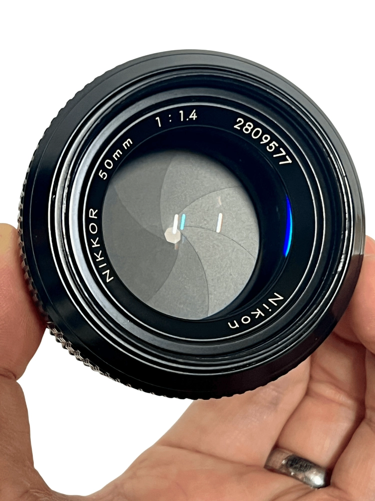 [작례]1976s 니콘 니코르 50mm f1.4 Ai MF 렌즈 이미지
