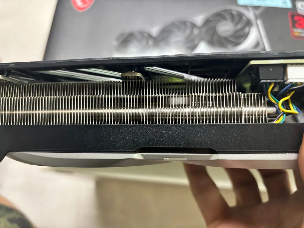 MSI 지포스 RTX 4070 Ti 벤투스 3X 그래픽카드 팝니다 이미지