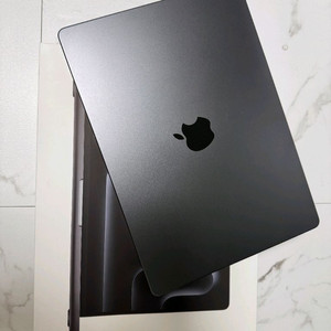 (S급) 맥북 M4 프로 24GB 512GB 스페이스 블랙 이미지