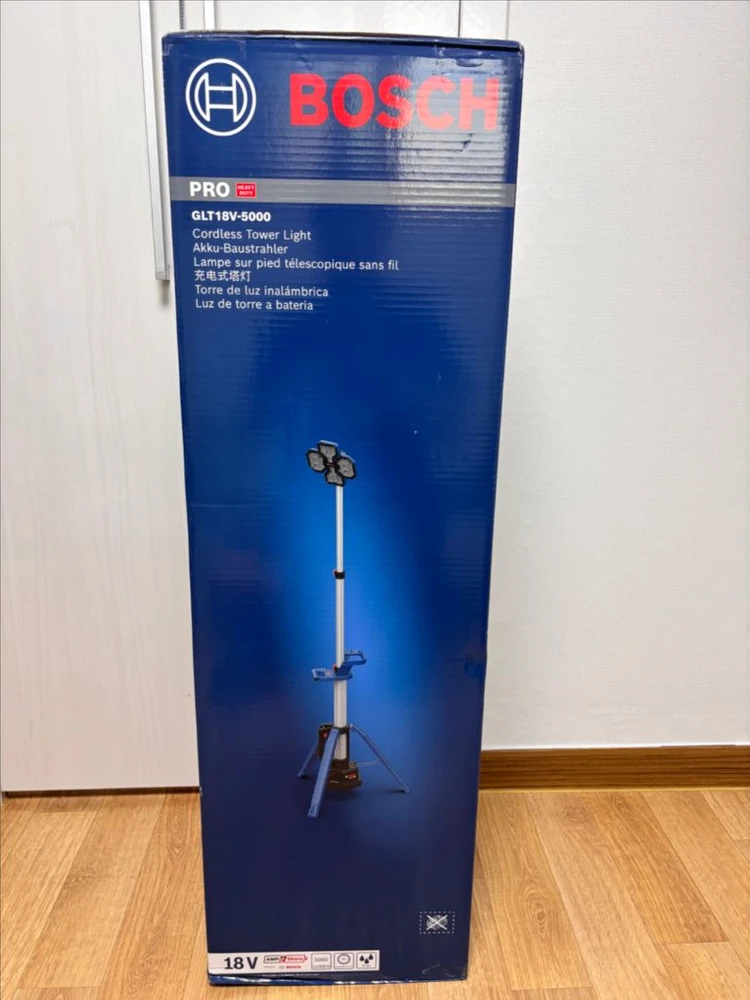 보쉬 GLT 18v-5000 작업등 새상품 팔아요 이미지