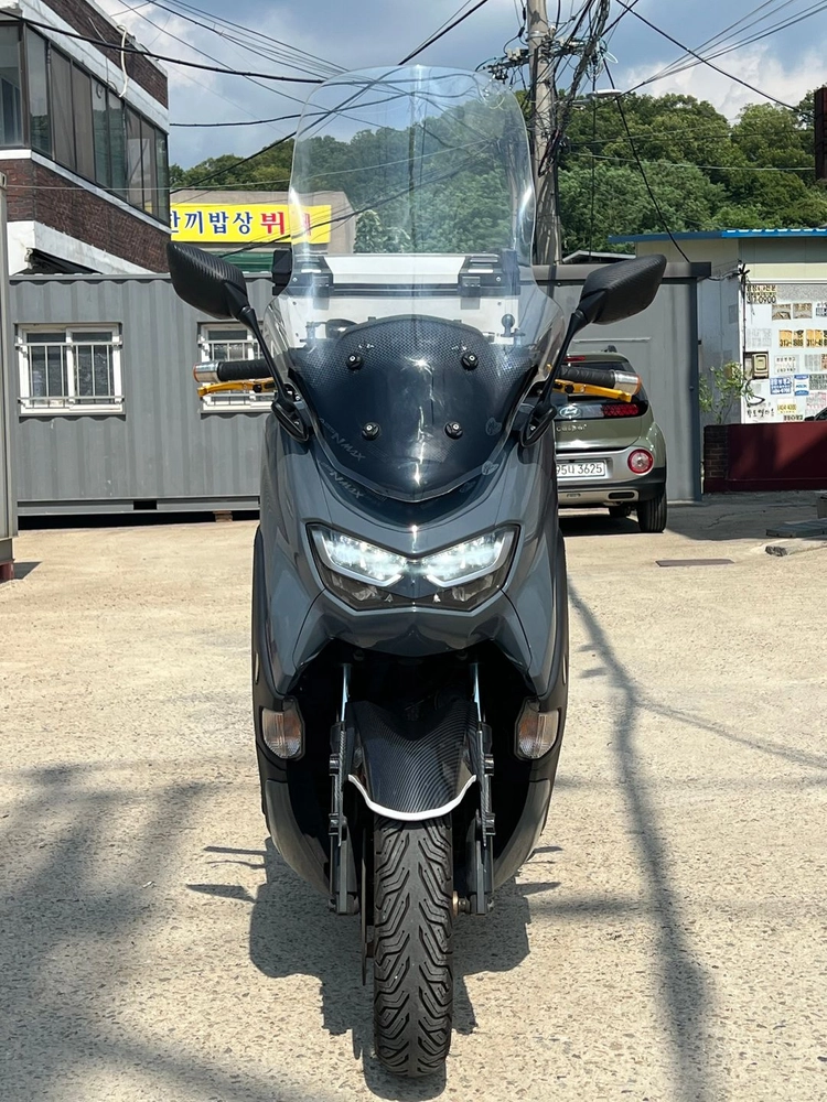 야마하 Nmax155 24년식 5만키로대 애로우구변 저렴한 가격에 판매합니다 이미지