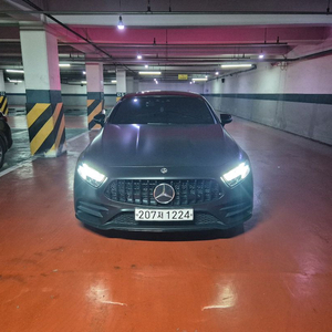 벤츠 CLS 300D amg 이미지