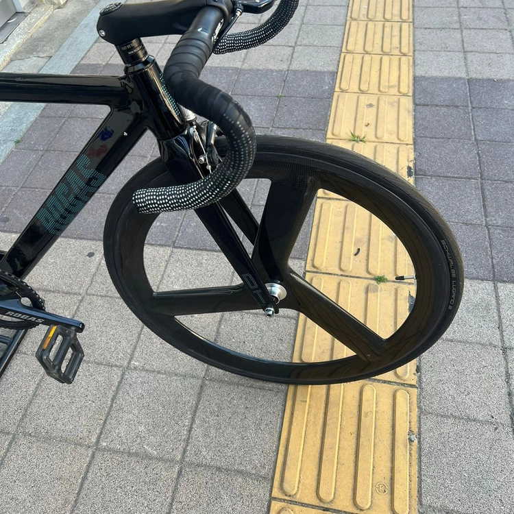 로가스 다운타운 픽시 자전거 팝니다. 이미지