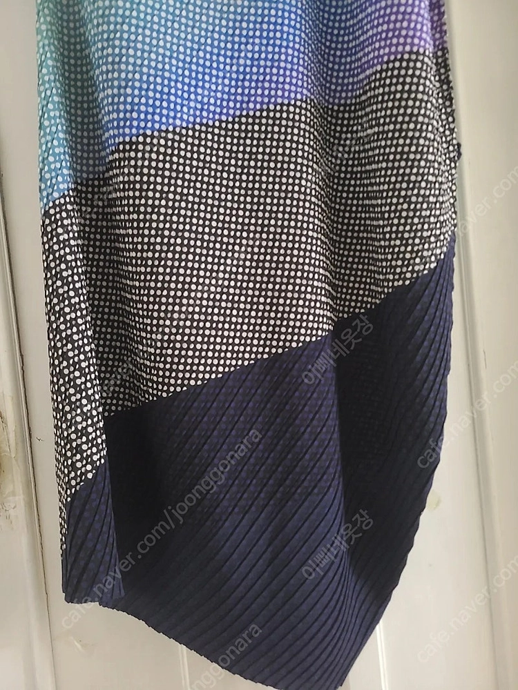 이세이미야케 플리츠플리즈 ISSEYMIYAKE 롱원피스 이미지