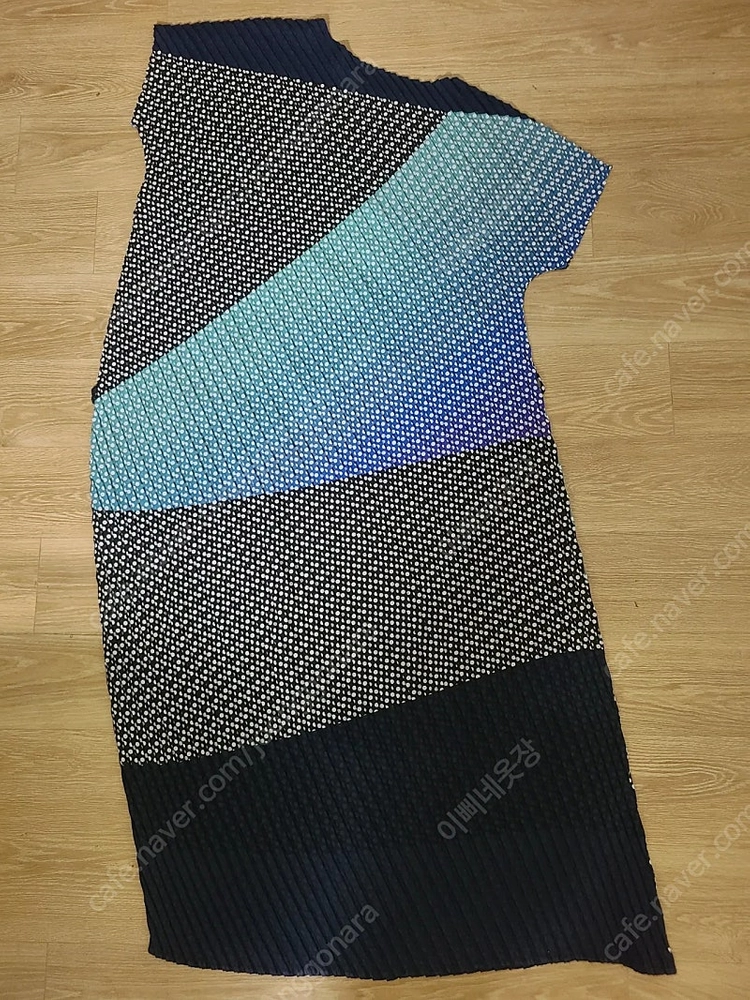 이세이미야케 플리츠플리즈 ISSEYMIYAKE 롱원피스 이미지