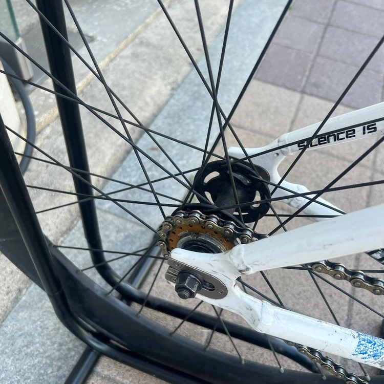 콘스탄틴 피타 픽시 자전거 팝니다. 이미지