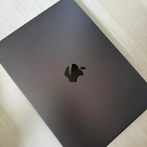 MacBook Pro 14 M4 Pro 48GB 1TB 스페이스블랙 이미지