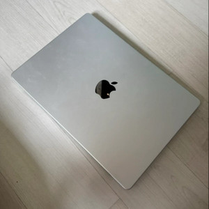 MacBook Pro 14 M4 16GB 512GB 실버 이미지