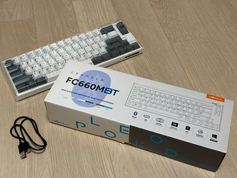 레오폴드 FC660MBT 저소음 적축 영문 키캡 이미지