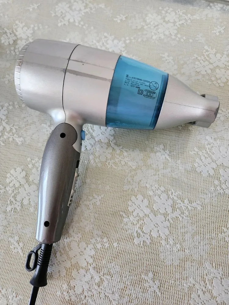유닉스 불렛 드라이기 1850W 실버/블루 (뒷면 마개없음) 이미지