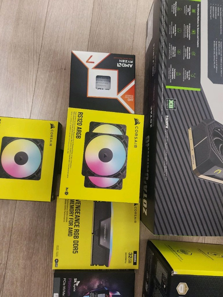 커세어 감성 컴퓨터 9800x3d 5070ti 이미지