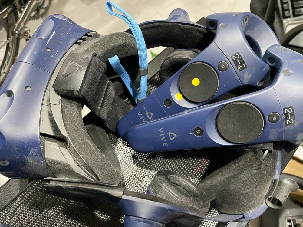 HTC VIVE PRO HMD 바이브프로 HMD 전투형 3대 일괄 이미지