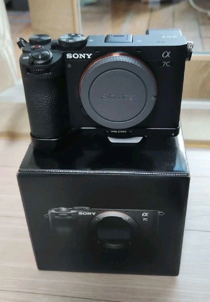 사기꾼) 소니 A7C2 카메라 풀박스 이미지