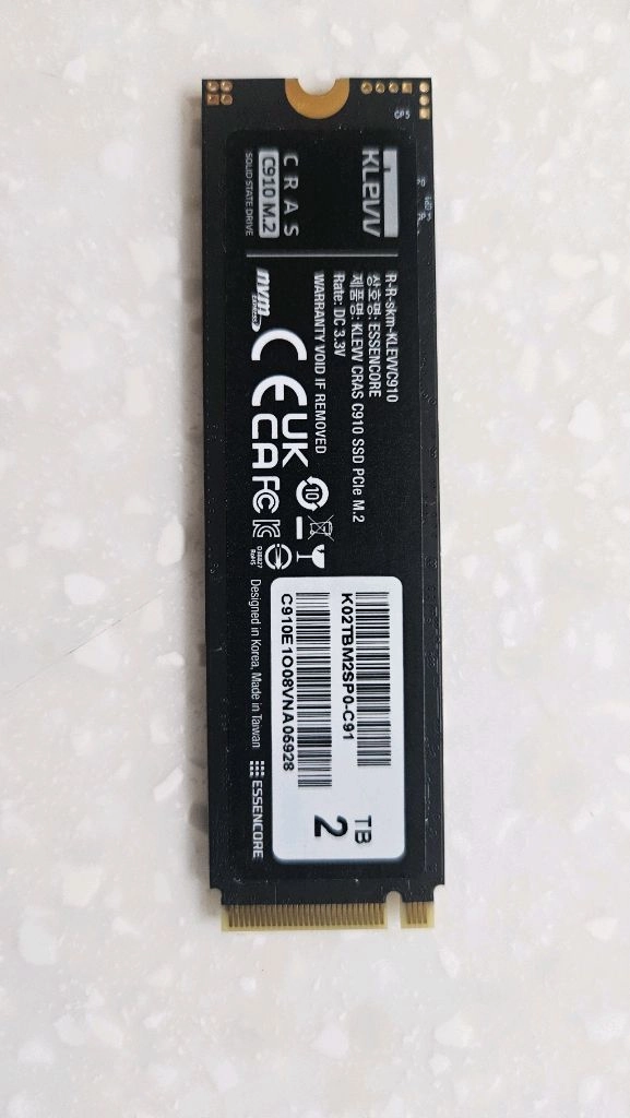 KLEVV CRAS C910 2TB NVMe SSD 이미지