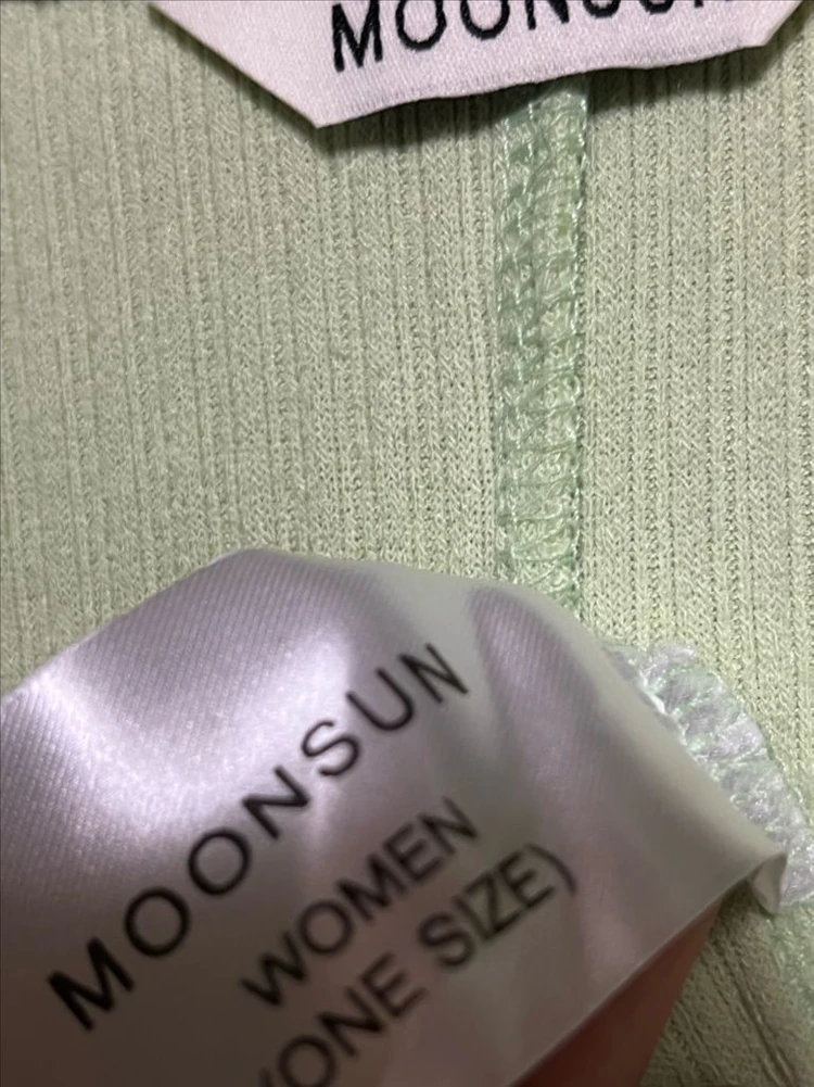 마리떼 프랑소와 저버, 문선 탑 이미지