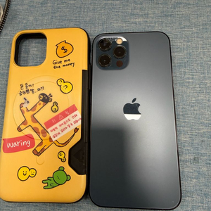 스마트폰 256GB + 케이스 이미지