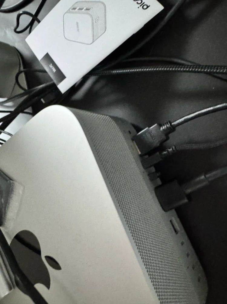 mac studio m1 max 32gb 2tb 이미지