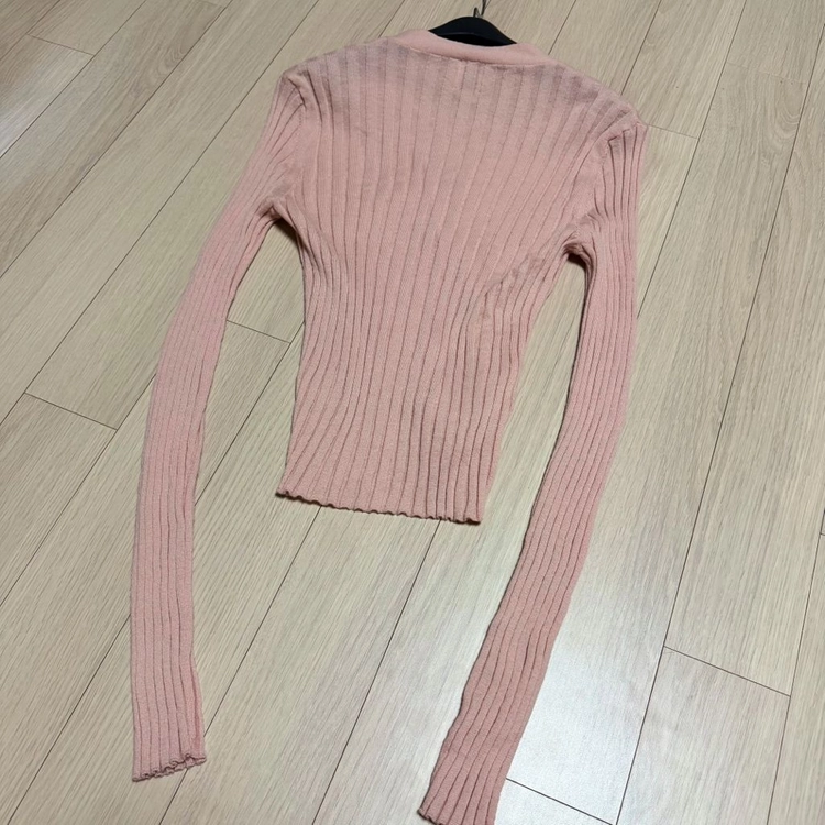 유메르 24년도 울100% 리앙 리브 가디건 피치핑크 골지브이넥니트봄가을 이미지