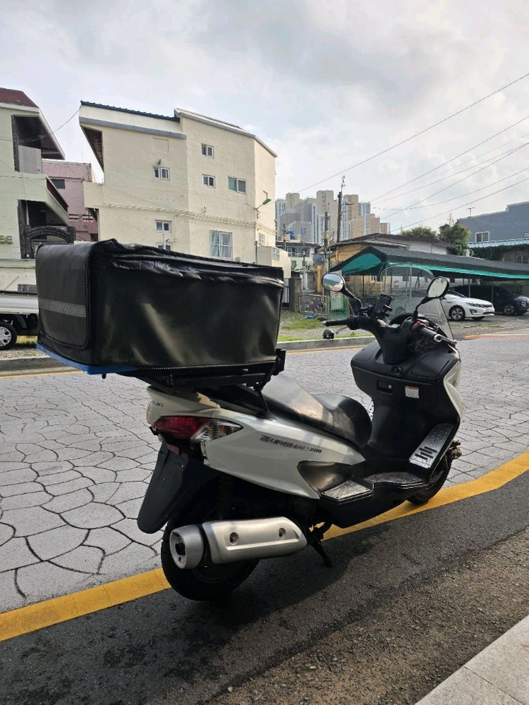 버그만 200 이미지