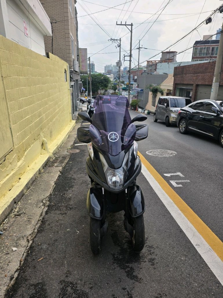 야마하 트리시티 125 이미지