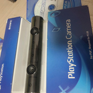 플스4 ps4 신형카메라 박스셋 저스트댄스2019 같이팔아여 사진참조입니다. 잘됩니다.. 이미지