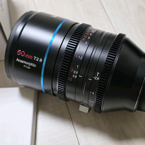 시루이 아나모픽 아나몰픽 50mm t2.9 파나소닉 L마운트 시네마렌즈 이미지