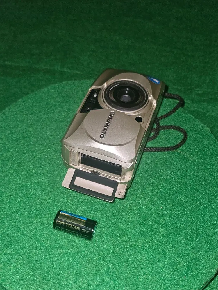 올림푸스 Stylus Zoom 160 필름카메라 이미지
