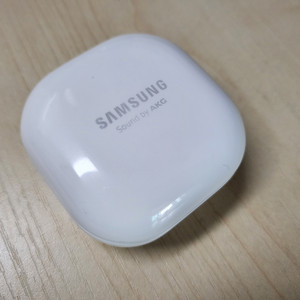 갤럭시 버즈 라이브 이미지